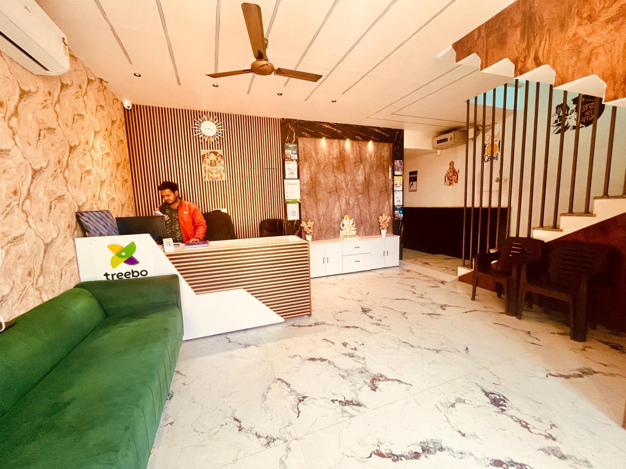 Heaven Resort Ayodhya Exterior foto