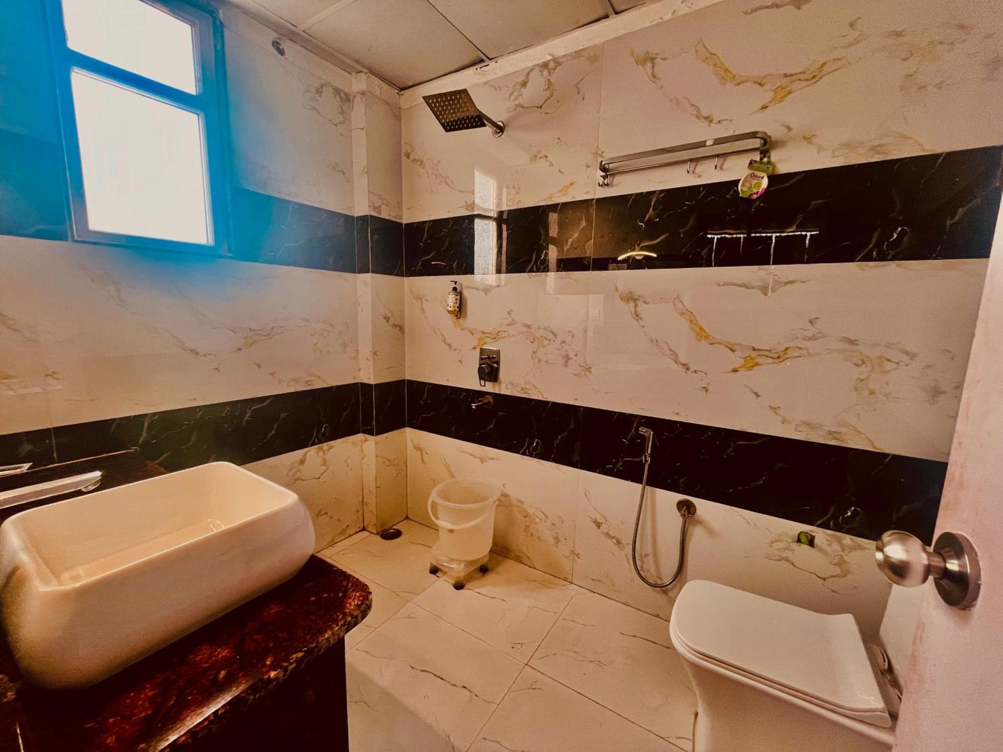 Heaven Resort Ayodhya Exterior foto